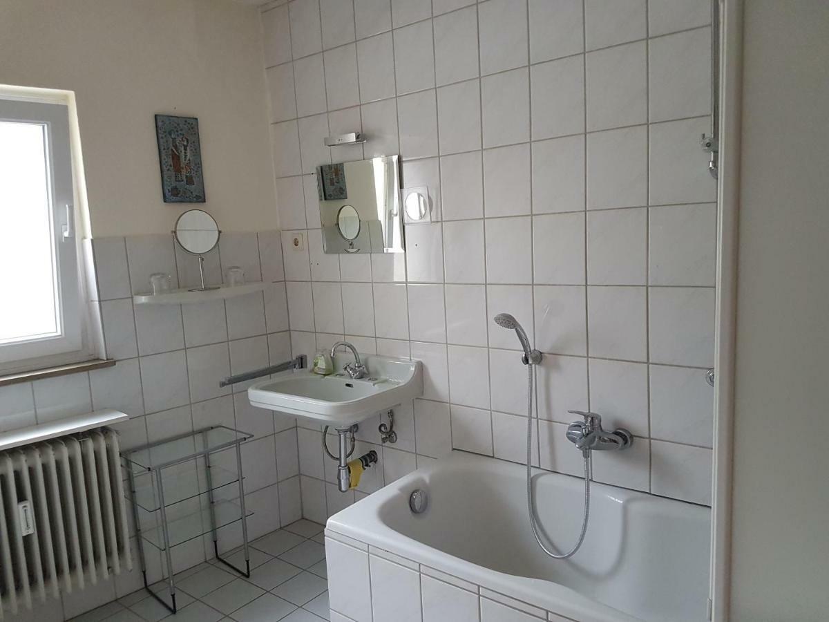Modern-Comfort-Inn 1 Kreuzau エクステリア 写真